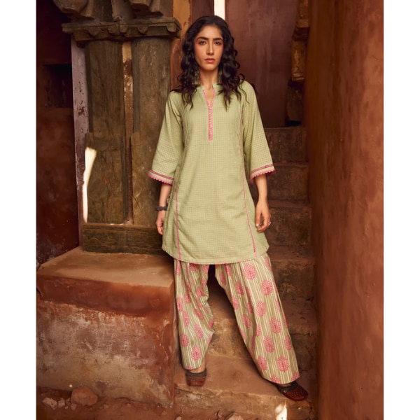 https://akm-img-a-in.tosshub.com/lingo/brt/images/photo_gallery/202607/karaj_jaipur_pista_green_lace_work_kurta_with_farsi_salwar_rs3295.png