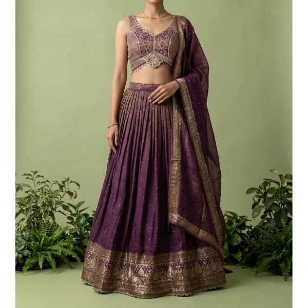 https://akm-img-a-in.tosshub.com/lingo/brt/images/photo_gallery/202607/neeru_wine_tissue_sequins_and_beads_embroidery_ghagra_set_rs12999.png