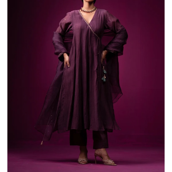 https://akm-img-a-in.tosshub.com/lingo/brt/images/photo_gallery/202608/misri_deep_plum_embroidered_angrakha_raas_kurta_set_rs15700.png