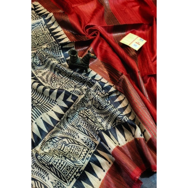 https://akm-img-a-in.tosshub.com/lingo/brt/images/photo_gallery/202608/monamaar_saanjhrekha_ghicha_tussar_silk_saree_rs7957.png