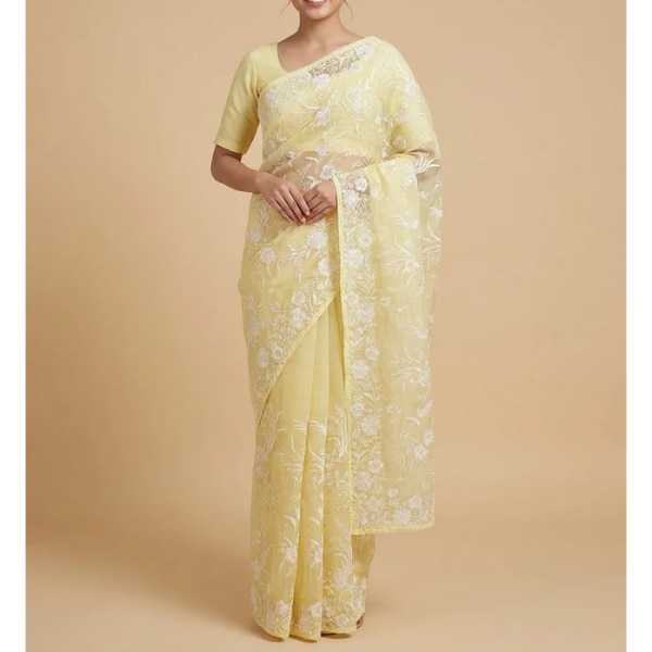 https://akm-img-a-in.tosshub.com/lingo/brt/images/photo_gallery/202609/rangoli_georgette_saree_with_soft_pin-tuck_pleats_rs14100.png