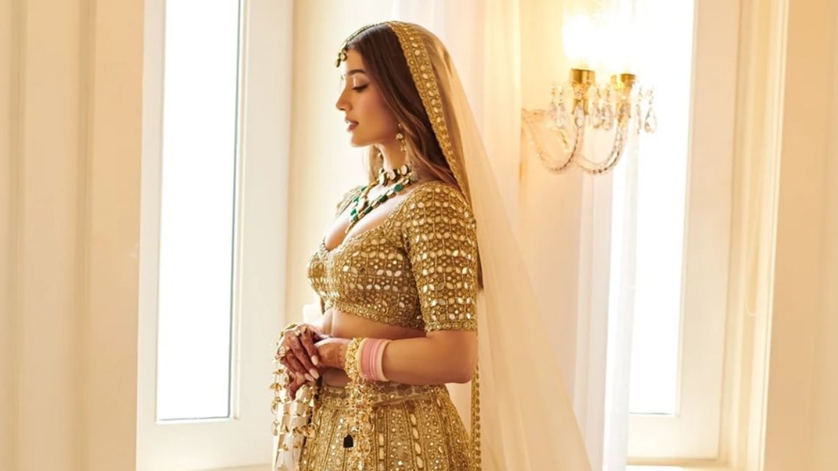 4 celebrity brides who ditched the red chooda for a pretty pink pair