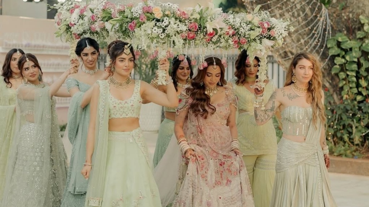 where to buy indian bridesmaid dresses BRIGHTEN GREEN INDIAN BRIDESMAID DRESS WEDDING GOWN