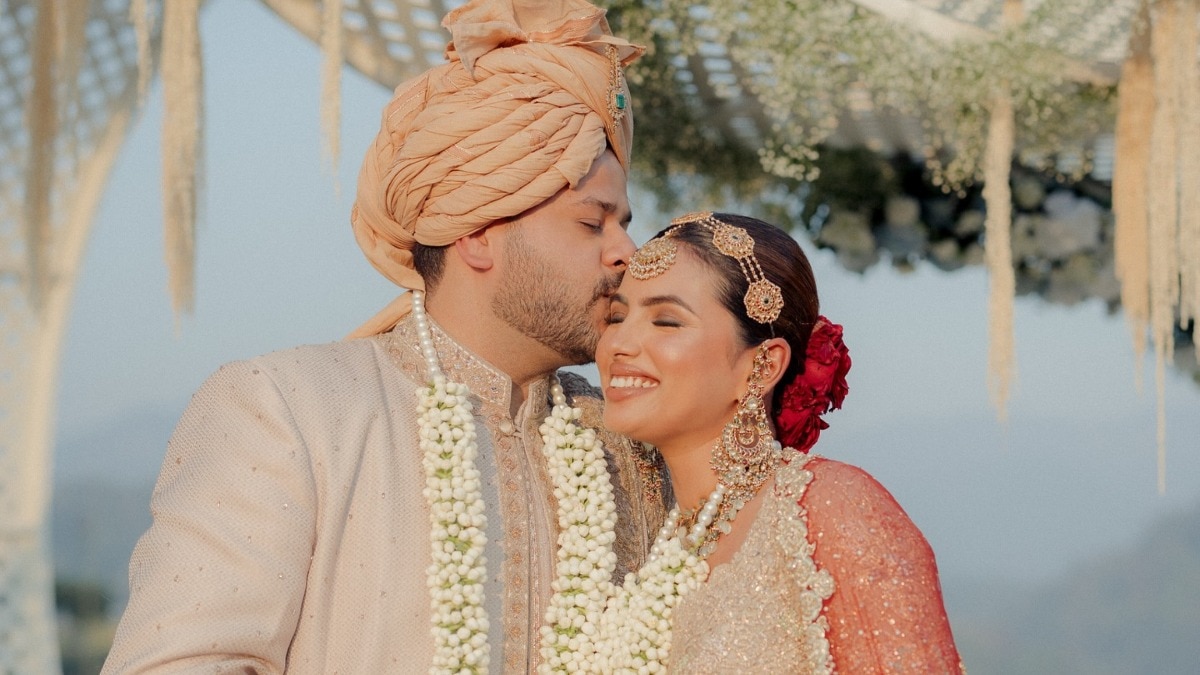 Aashna Hegde and Aditya Kumar's cross-cultural wedding in ...