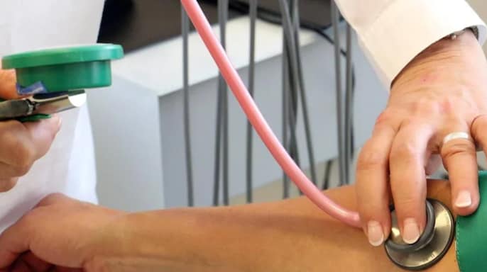 ब्लड प्रेशर की दवा भी सस्ती ब्लड प्रेशर की दवा भी सस्ती