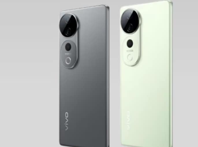 तीन मेमोरी वेरिएंट्स में उपलब्ध तीन मेमोरी वेरिएंट्स में उपलब्ध