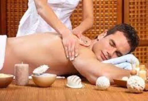 3. मसाज के अनुभव और फायदे 3. मसाज के अनुभव और फायदे