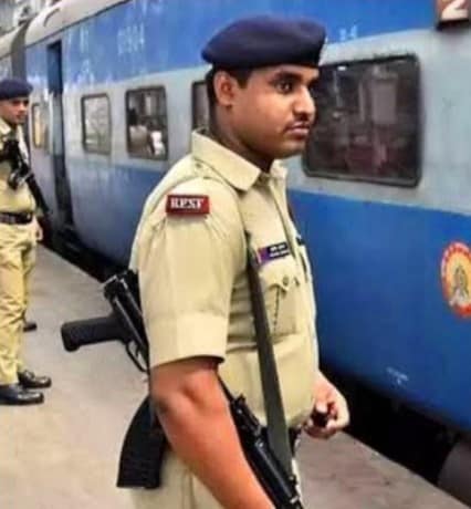 ऑफिशियल काम पर भी टिकट जरूरी ऑफिशियल काम पर भी टिकट जरूरी