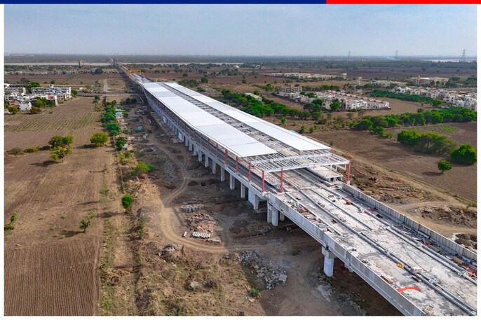दाहेज बाईपास रोड पर बन रहा स्टेशन दाहेज बाईपास रोड पर बन रहा स्टेशन