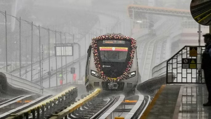 ब्लू लाइन से एयरपोर्ट तक जुड़ेगा मेट्रो नेटवर्क ब्लू लाइन से एयरपोर्ट तक जुड़ेगा मेट्रो नेटवर्क