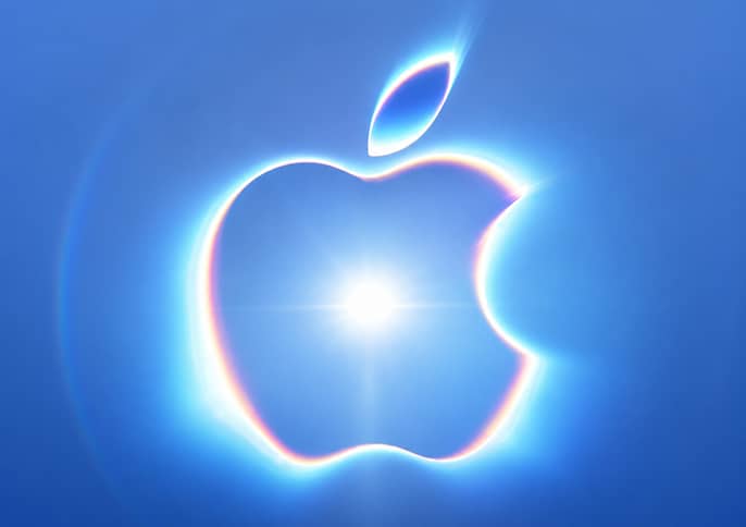 Apple Apple
