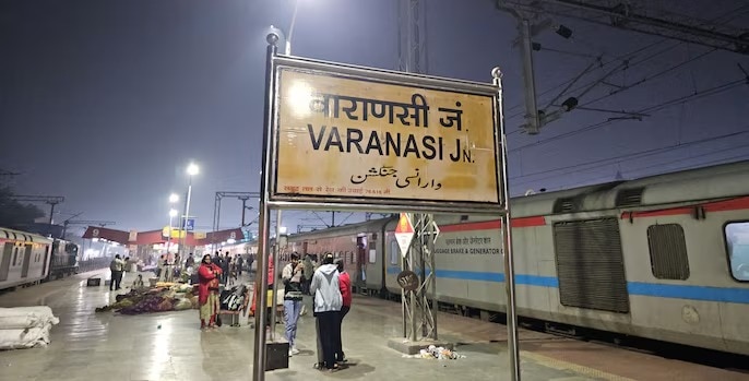 Delhi Varanasi Sleeper Vande Bharat