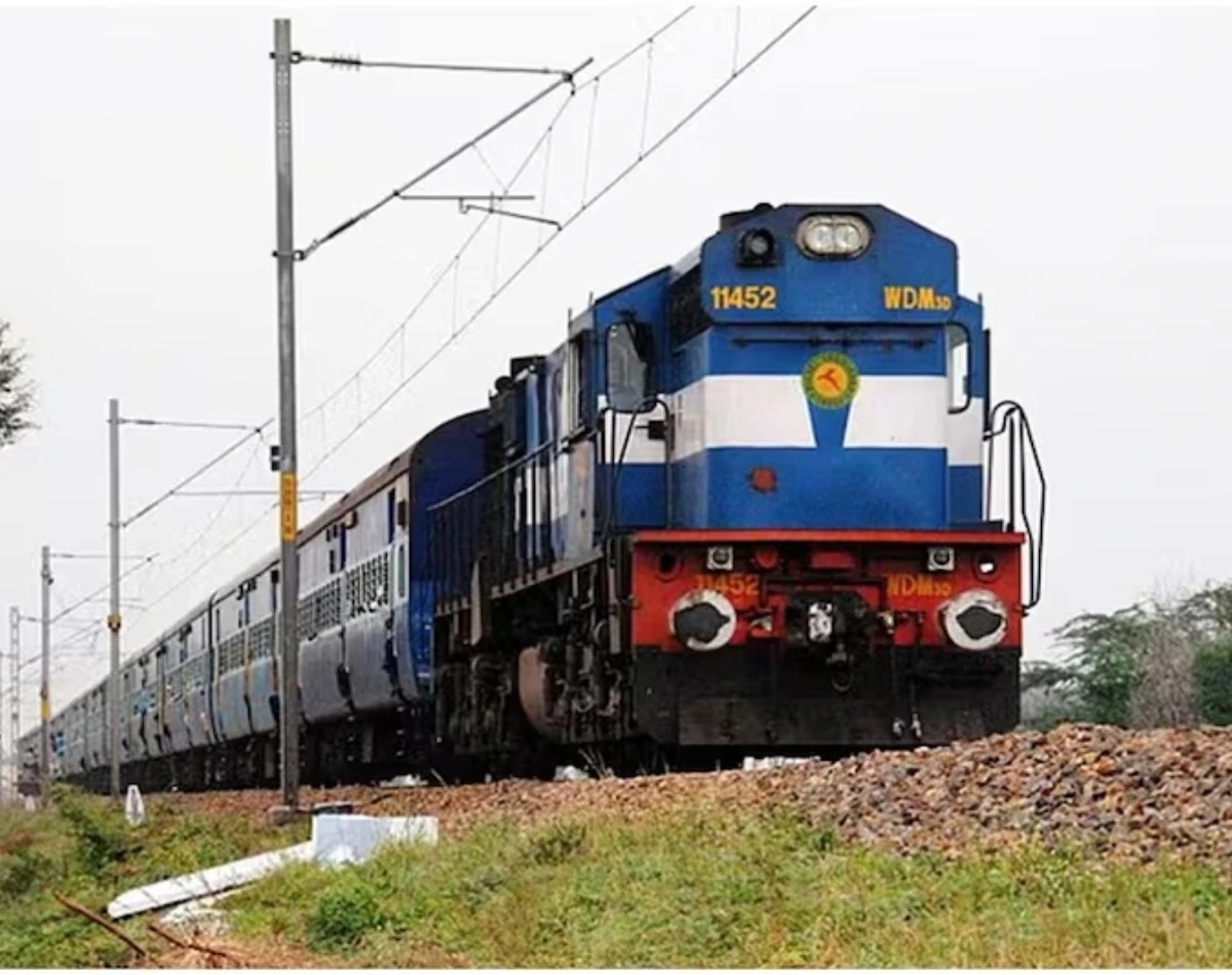 दशकों बाद बदलने जा रहा PNR का नियम