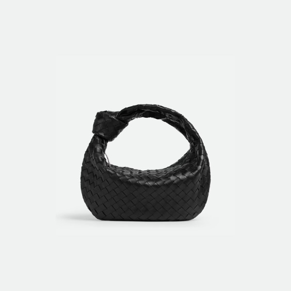 Carry City Knotty Black, ₹3,999