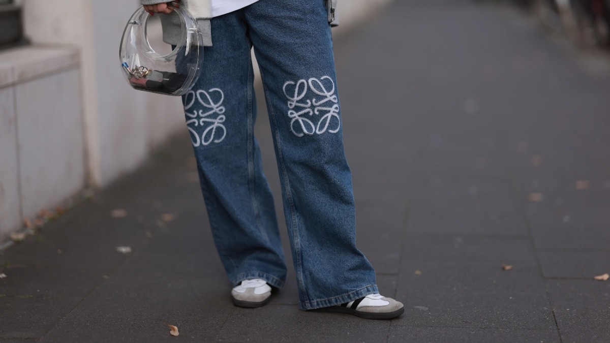 The best heels, flats, and sneakers to wear with wide-leg jeans