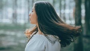 Must have K-beauty haircare products to fight that flaky scalp this fall Must have K-beauty haircare products to fight that flaky scalp this fall