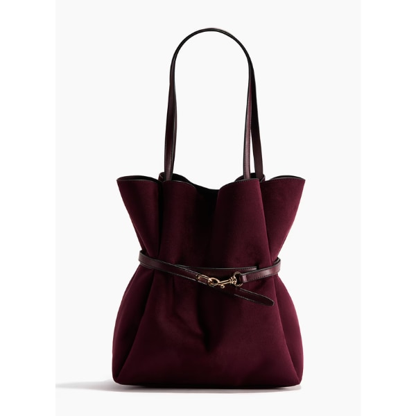 H&M Tote Bag, ₹2,799