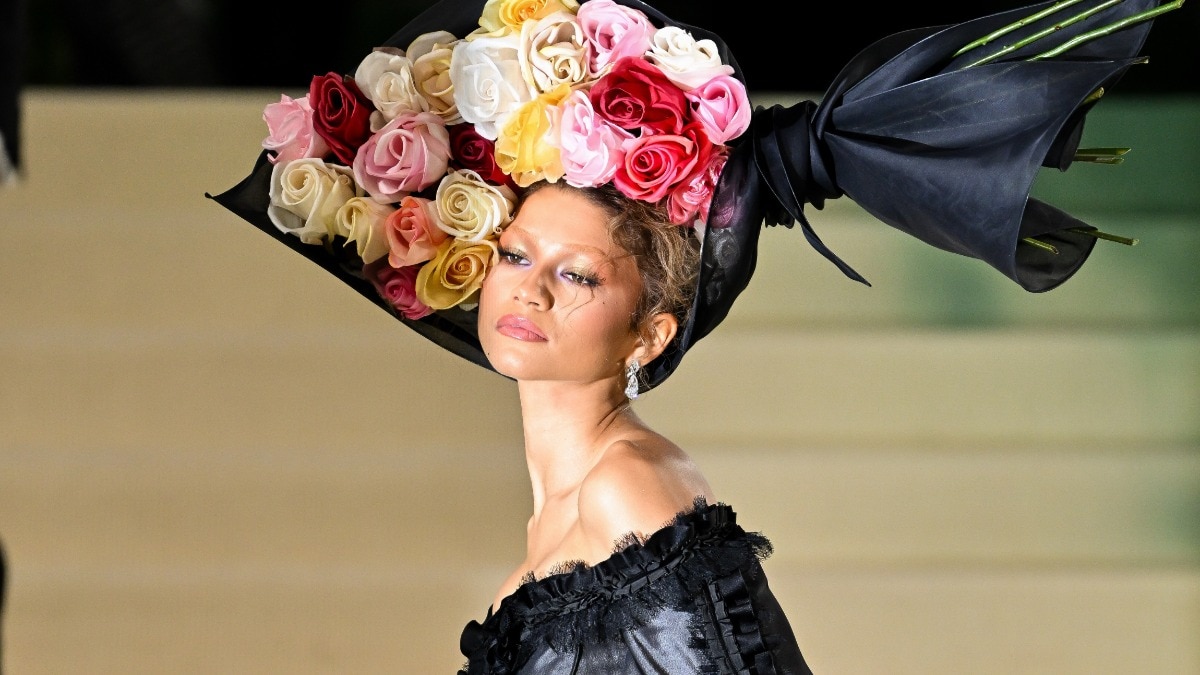 Get your hands on these floral accessories for the onset of Spring