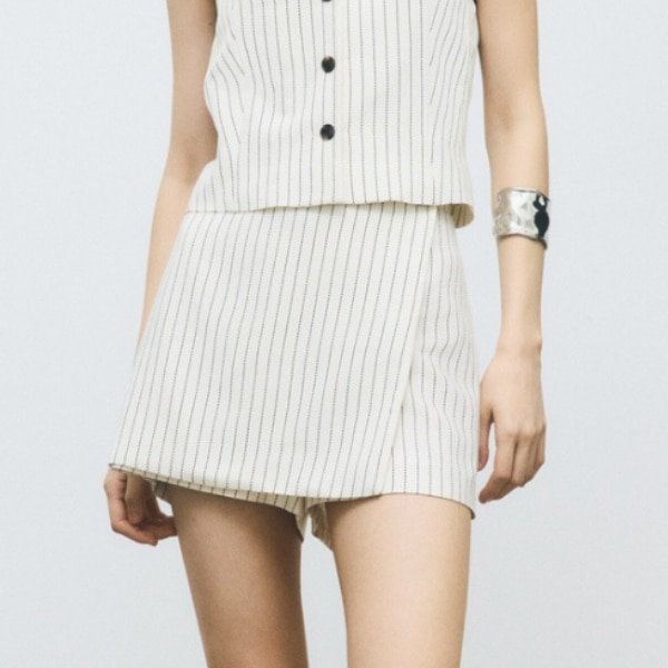 H&M Women Wrap Skort, ₹1,399