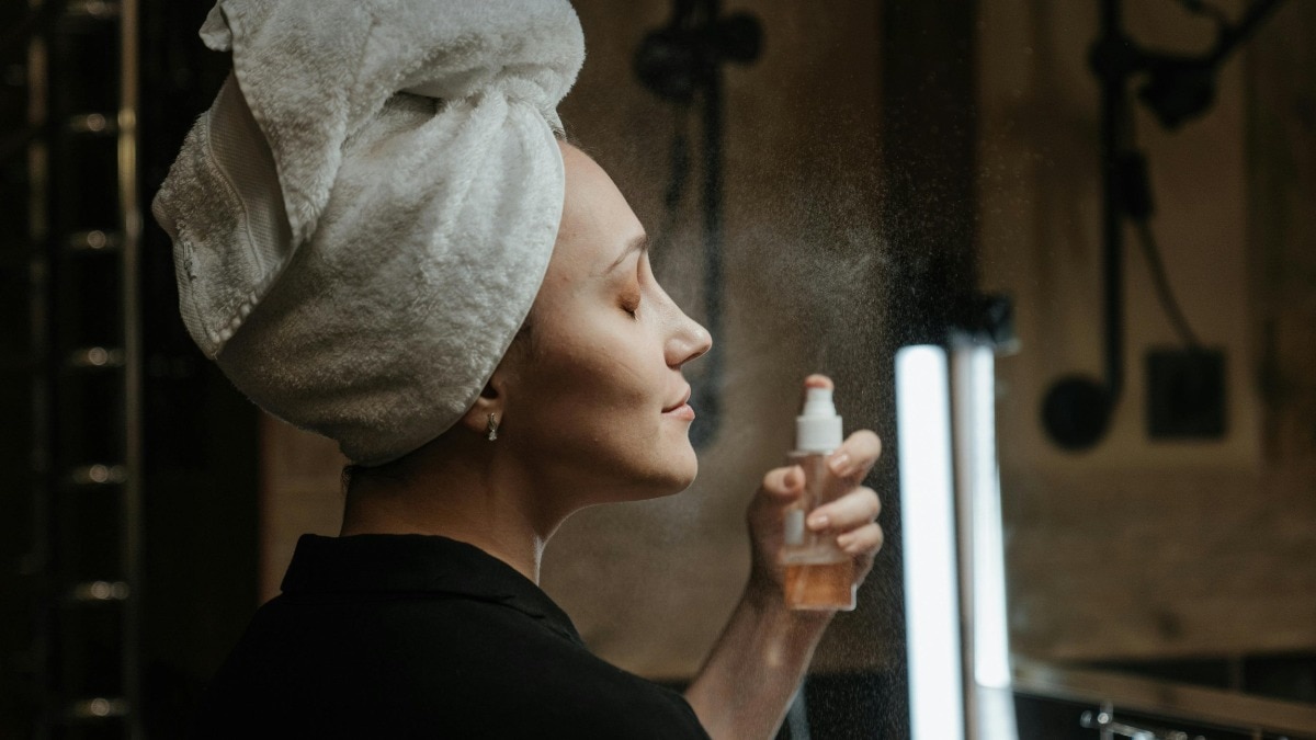 Dewy setting sprays that will keep your makeup in place from desk to dinner