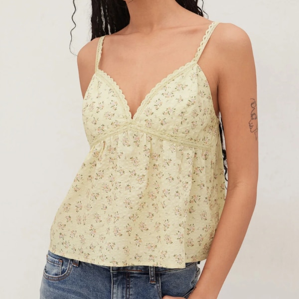 Cider Cotton-Blend V-Neck Floral Lettuce Trim Ruffle Top, ₹3,899