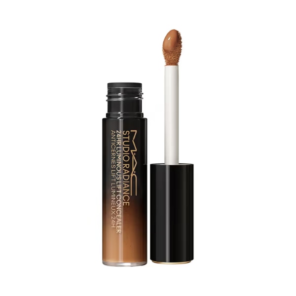 Mac Studio Radiance 24Hr Luminous Lift Concealer, ₹3,100
