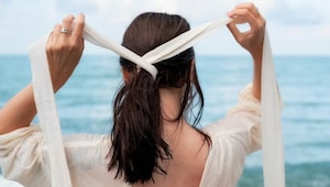 Cute hair accessories that will make your beach vacay photos look better Cute hair accessories that will make your beach vacay photos look better