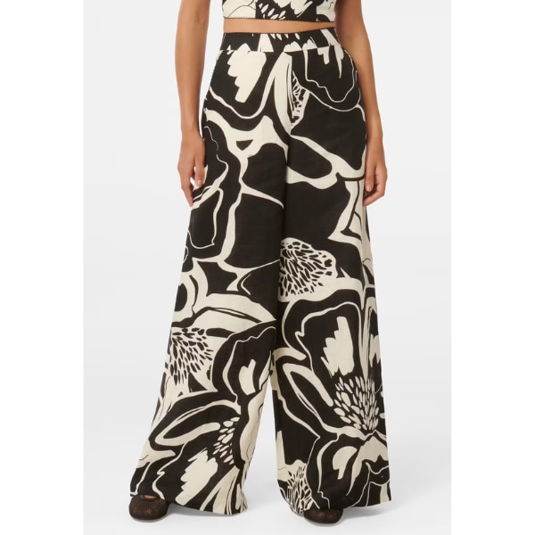 Forever New Ebony Wide Leg Linen Pant, ₹6,000