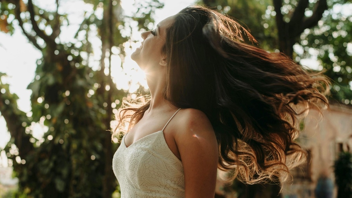 Lightweight hair masks to save your hair from the humidity
