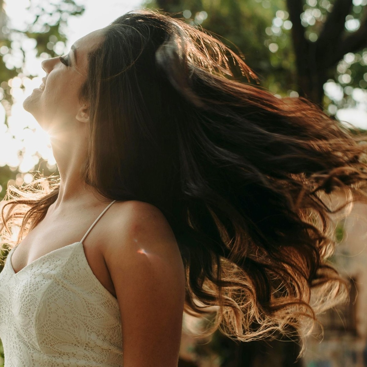 Lightweight hair masks to save your hair from the humidity