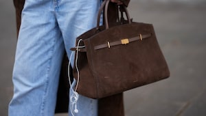 Brown suede bags are officially the it-girl accessory of the season Brown suede bags are officially the it-girl accessory of the season