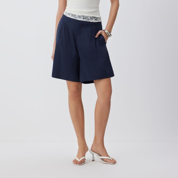 Cider Linen-blend Mid Rise Oversized Shorts, ₹2,695