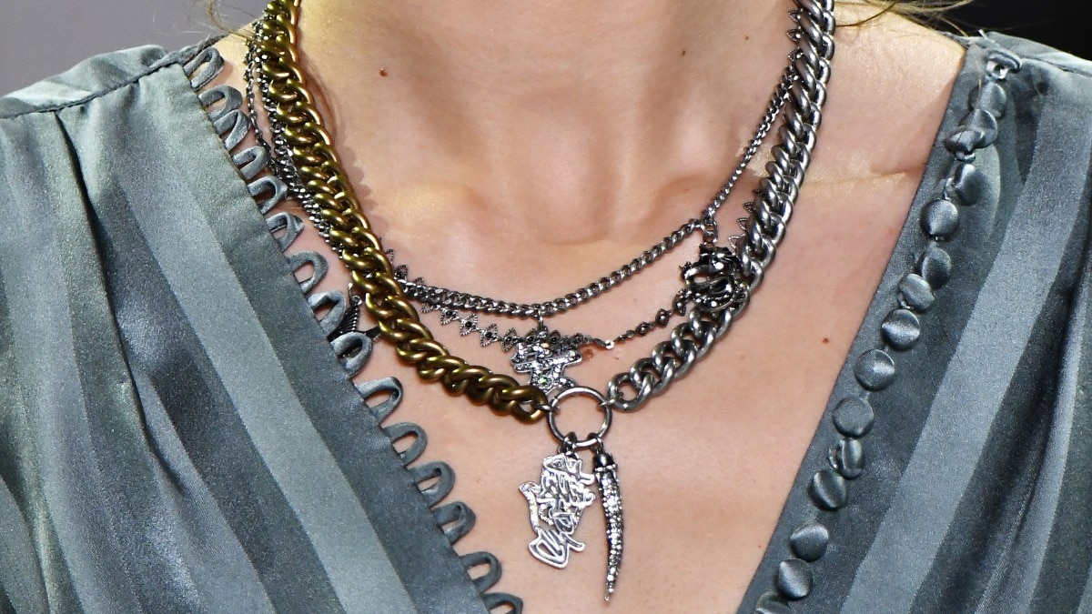 Layered necklaces that instantly elevate even the simplest outfits