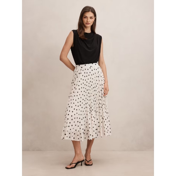 Forever New Aurora Pleated Skirt, ₹4,800