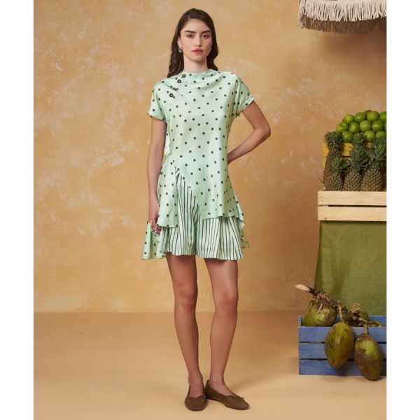 Muzavo Breeze Co-ord Set, ₹4,398
