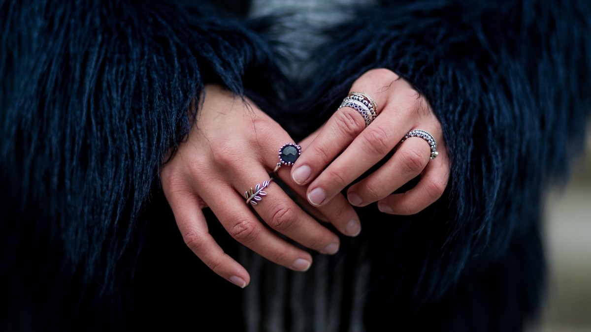 The minimalist's guide to tarnish-free jewellery this monsoon