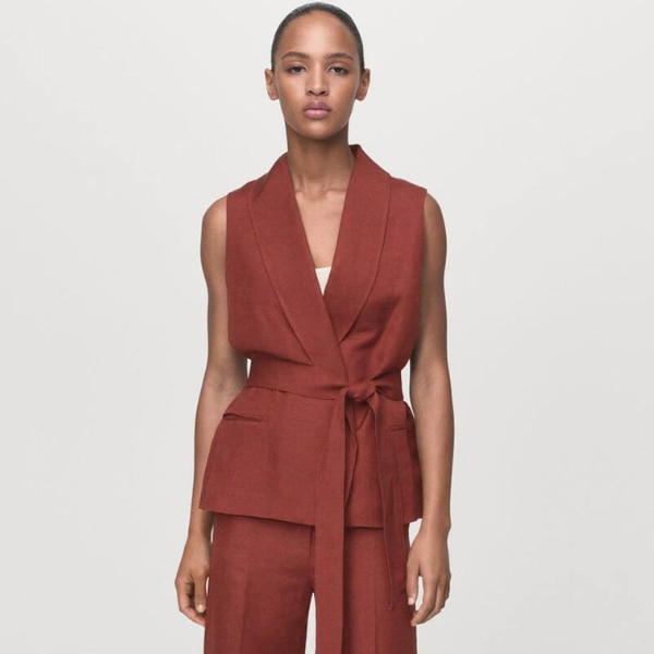 Mango Lapel Collar Waistcoat With Belt, ₹6,790