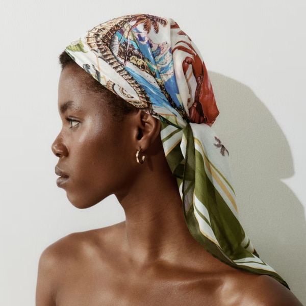H&M Patterned Scarf, ₹999