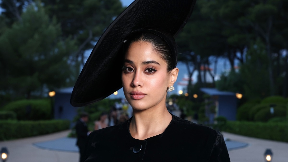 Want to fade dark spots? Start with these kojic acid serums