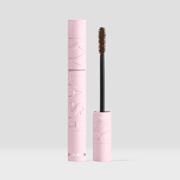 Kylie Cosmetics Kylash Volume Mascara, ₹2,500