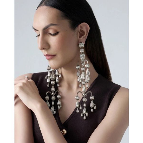 Amama Maxima Chandeliers, ₹6,000