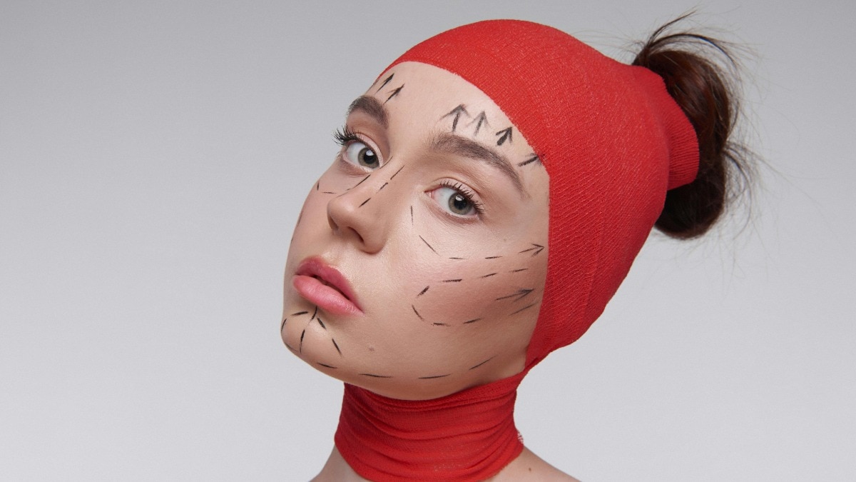 #CosmoInEverySize: Does the 2025 definition of "self-love" include injectables, tweakments, and Ozempic?