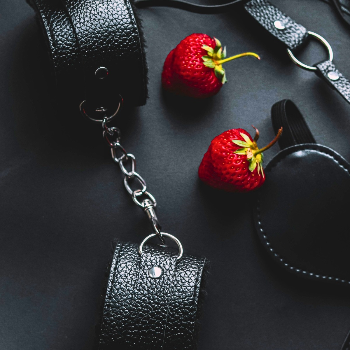 What is BDSM? Here’s your everything-to-know guide for beginners