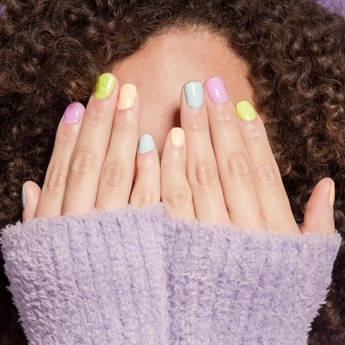 The best nail color for each zodiac sign, according to an astrologer