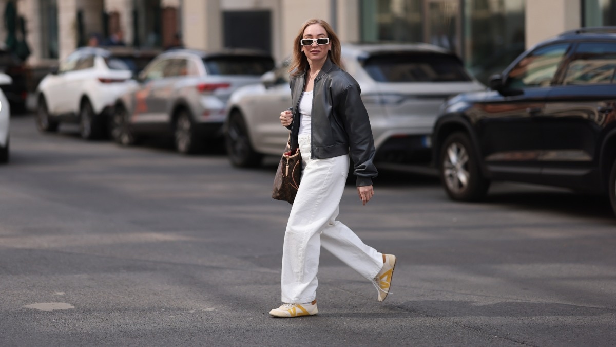 6 of the best shoe trends that look great with wide-leg jeans
