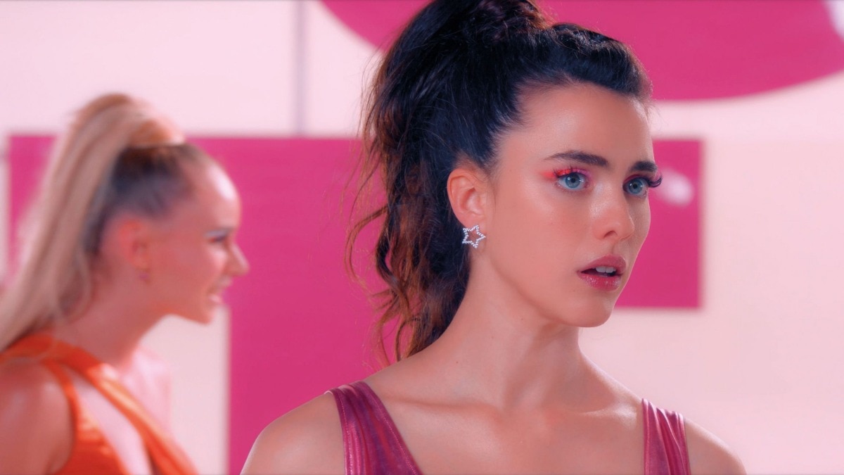 Gen Z’s beauty routines are officially exhausting (and a little unhinged)