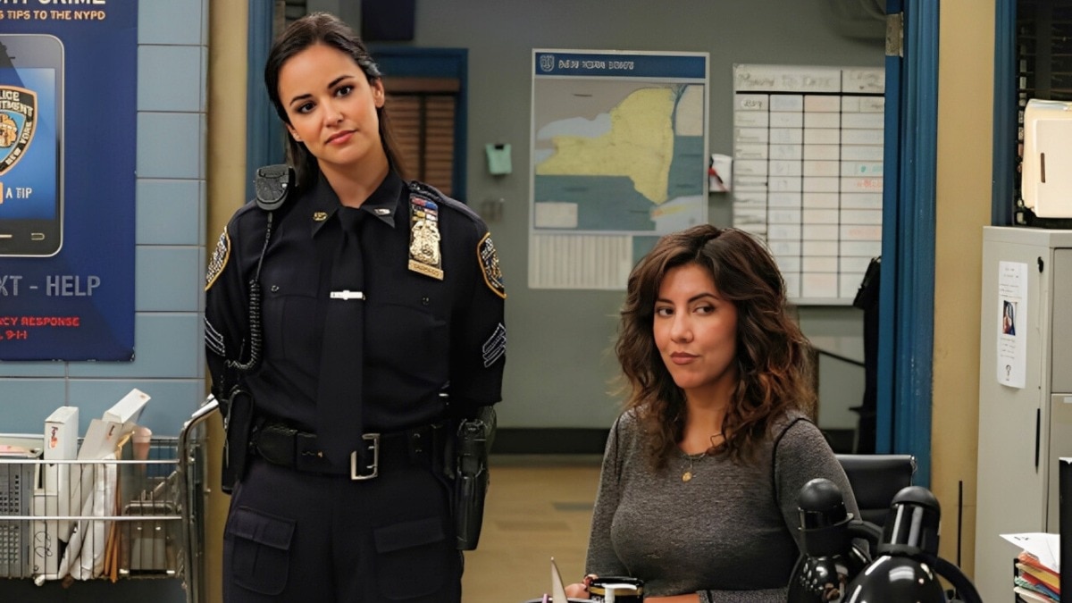 Low-maintenance friendships are on the rise and here's why we’re apart but closer than ever