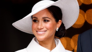 'Cloud Dancer' accessories that must be a part of your soft-girl aesthetic 'Cloud Dancer' accessories that must be a part of your soft-girl aesthetic