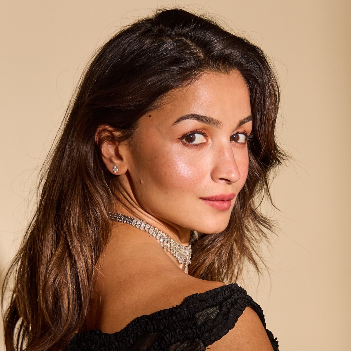 Why glycolic acid is your skin's best friend for the winter season