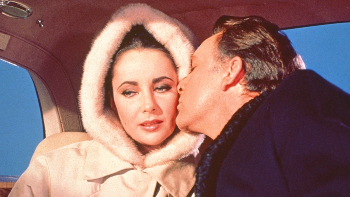 Have you found true love this cuffing season or are you just “winter coating” for the holidays? Have you found true love this cuffing season or are you just “winter coating” for the holidays?